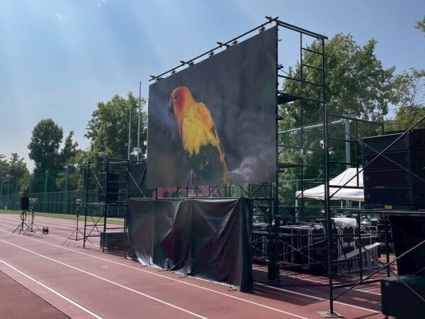 屋外イベントでもLEDビジョンは大活躍！