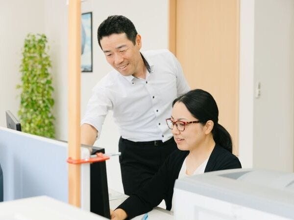 財務税務会計コンサルタント（普通自動車運転免許）