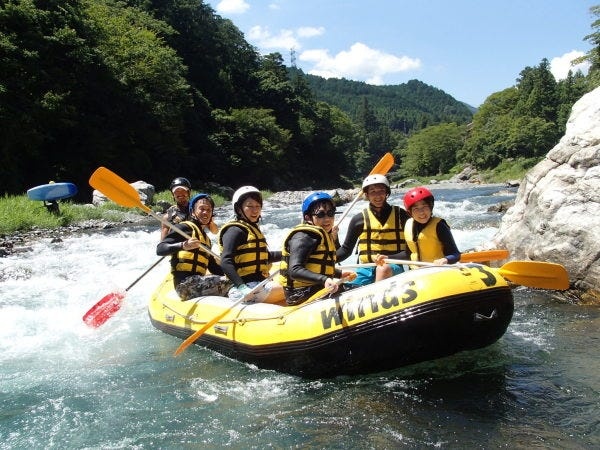 社員間の交流が取りやすい環境を用意しております！同好会だけでなく、社内SNS等もございます！