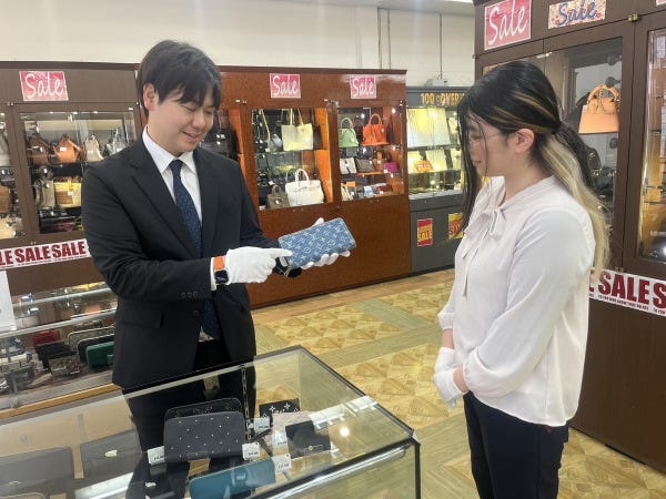 先輩と一緒に知識について楽しく勉強していきましょう！