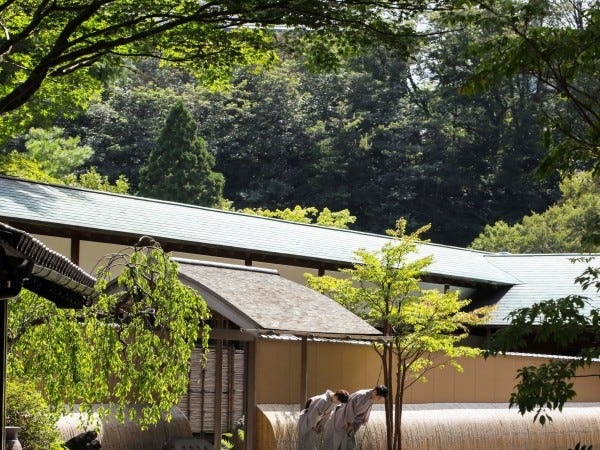 皆さまからのご応募、心よりお待ちしております