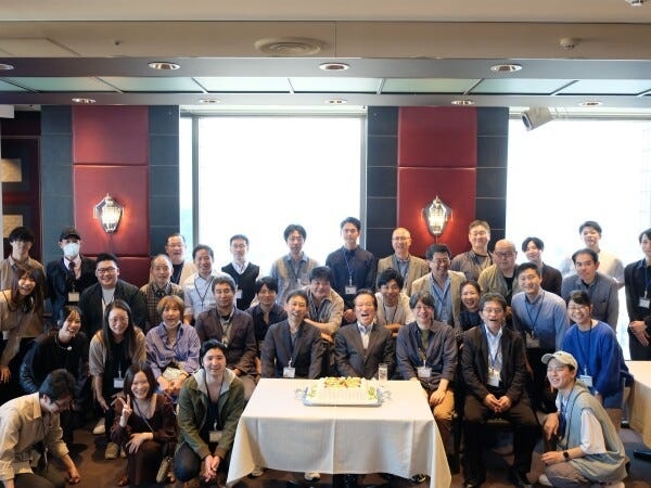 設立20周年記念パーティでは、都心の高層ビルで、全国の社員を集め盛大にお祝いしました！
