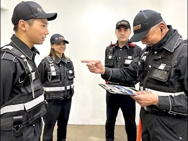 大量募集！！警備デビューの方にオススメ♪20～70代の幅広い世代が活躍中！