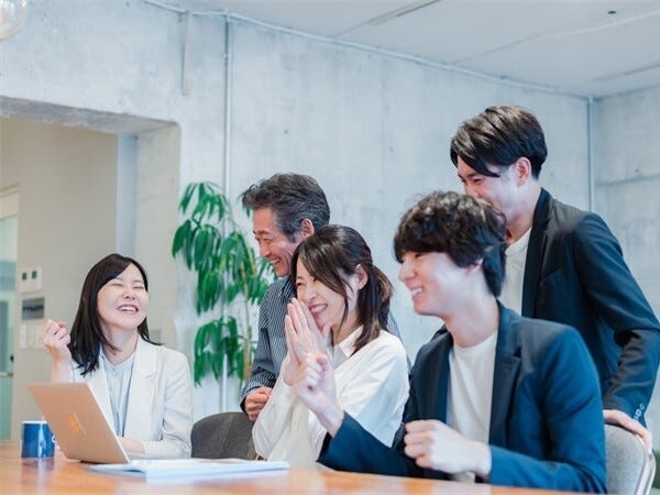 SNS運用と補助金活用の企画提案・アカウントプランナー