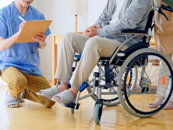 清掃を通して、利用者さんが少しでも快適に過ごせるようにお手伝いします。ホームの運営を支えるお仕事です。