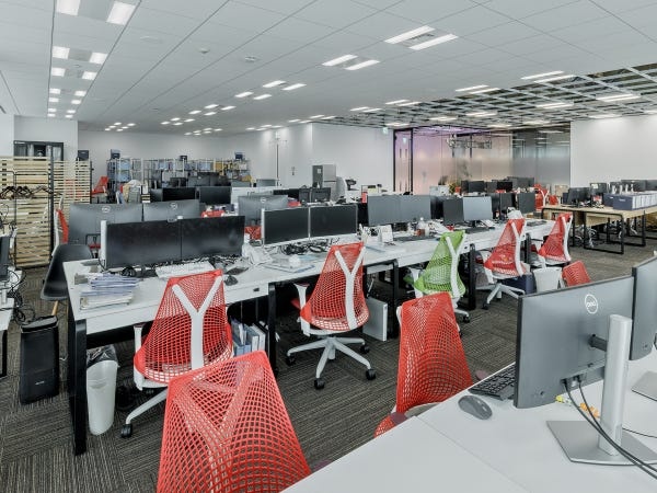 労務事務担当・労務手続きなどの事務アシスタント職・カジュアルな雰囲気の社労士法人での内勤業務