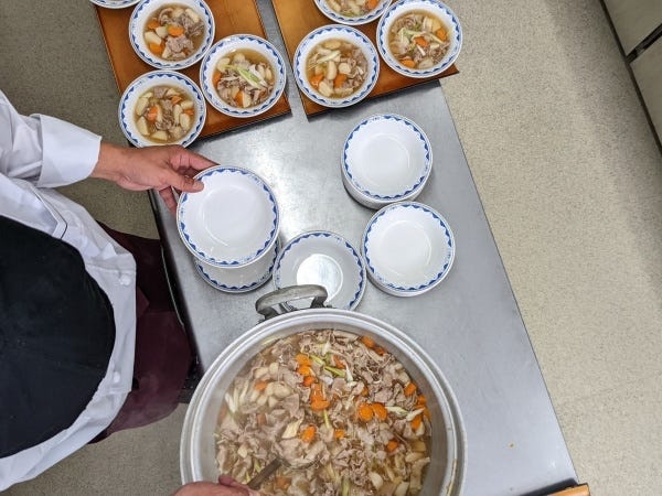 調理スタッフ（フルタイム歓迎・早朝手当あり）