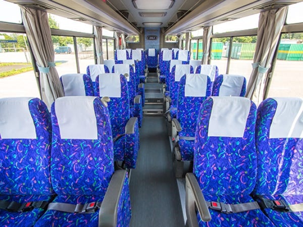 大型・送迎バス運転士（未経験可）資格取得支援あり