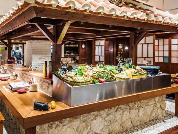 サービススタッフ・しゃぶしゃぶしゃぶしゃぶ店のホールスタッフ（経験者優遇）