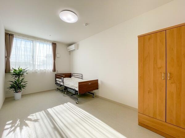 介護スタッフ（ブランクOK）入居者様の心身に寄り添うホスピス介護