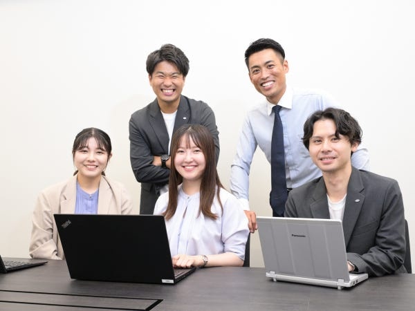 社内SE（未経験歓迎）PC設定・ID管理など/新宿勤務