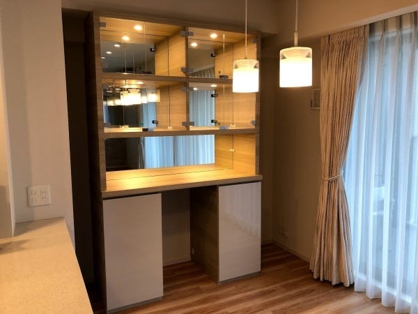 様々な素材を使って製作します