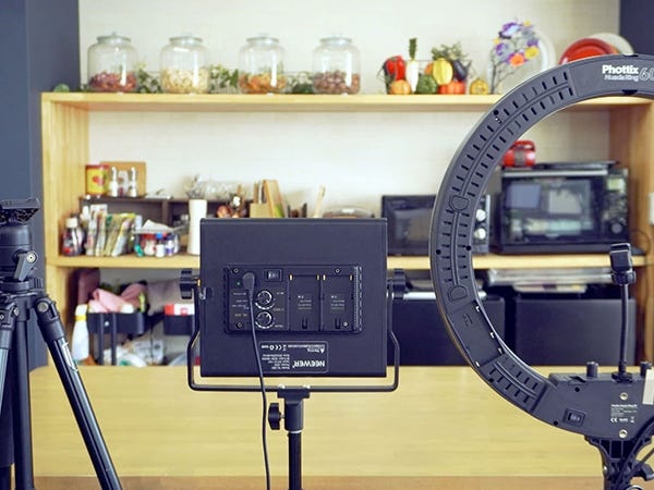 動画撮影や編集も未経験でもみんなでフォローしてくれます。新しいことにチャレンジできる環境です。