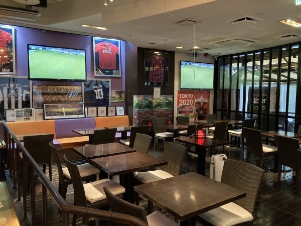 オープニング！おしゃれレストランのホールスタッフ募集