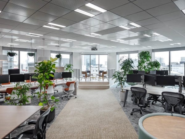 事務スタッフ・語学を活かした英文事務