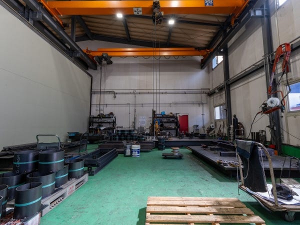 溶接・板金工（未経験可）建設・電機関連の製品製造