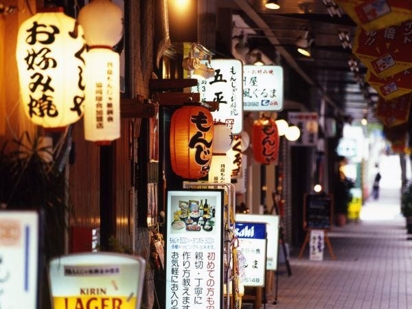 弊社のミッションである、「この街になくてはならない存在として在り続ける”食のインフラ”」