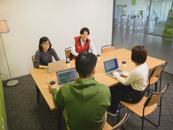物流センターのリスク管理・総務担当