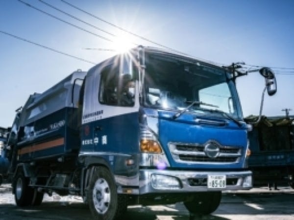 4tトラックドライバー募集｜未経験歓迎｜福利厚生充実