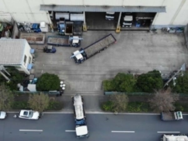 4tトラックドライバー募集｜未経験歓迎｜福利厚生充実