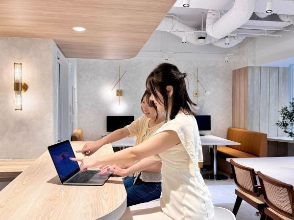 歳の近い先輩が丁寧に教えてくれるので、未経験でもご安心ください！(^^)