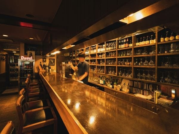 神楽坂レストラン ホールスタッフ募集！未経験歓迎