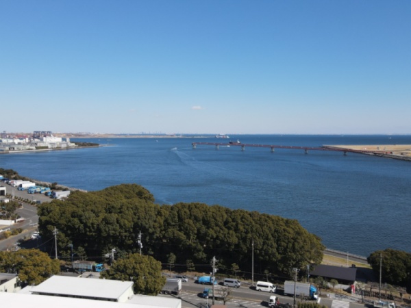 工場内作業員（未経験可）コンクリート塊からの分別作業