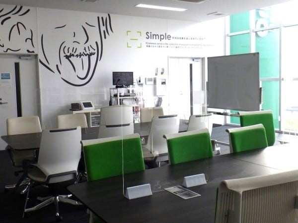 看板広告制作スタッフ：DTP・印刷・加工業務（未経験歓迎）