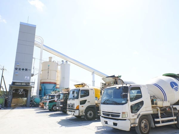 生コンクリート工場の管理職候補募集！未経験から工場長を目指せます