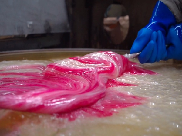 お菓子の包装・検品スタッフ募集！未経験歓迎