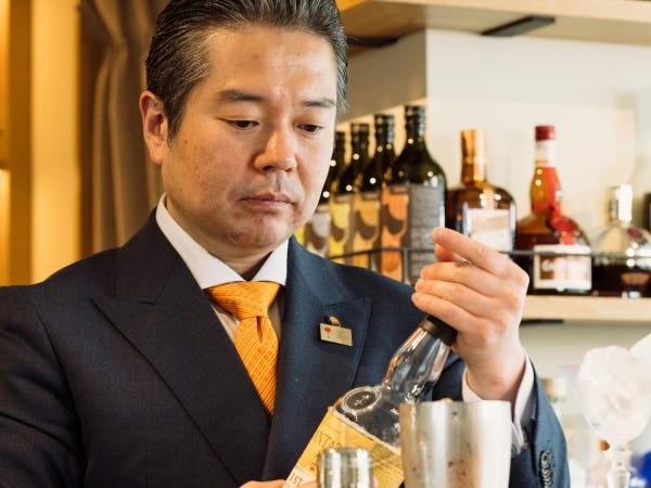 サントリーカクテルアワードで最優秀賞も受賞した経歴を持つビバレッジディレクターの遠藤真彦