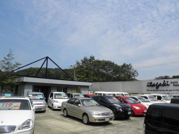 カーライフをサポート！洗車・修理受付など/未経験歓迎