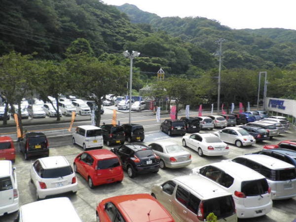 カーライフをサポート！洗車・修理受付など/未経験歓迎