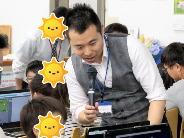 代表の鈴木喬裕です。プログラミング療育・教育の専門家で、元教員です。入社後の研修などを丁寧に担当します！