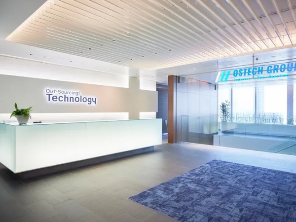 社内風景（エントランス）