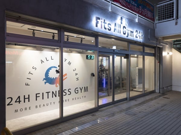 スポーツジムスタッフ（未経験OK）