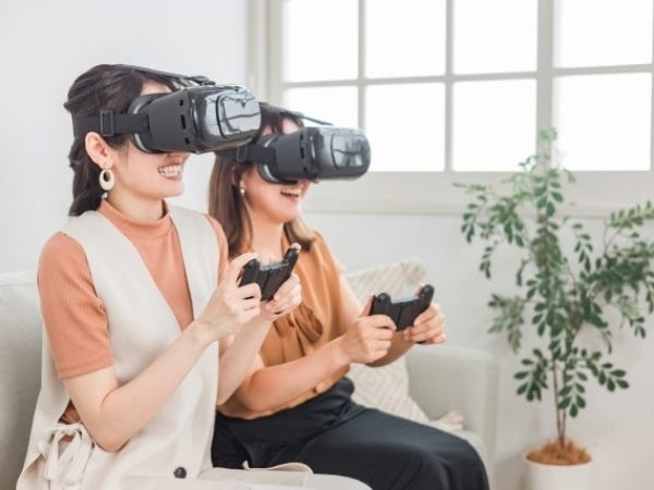 ゲームプログラマー・ゲームテスター