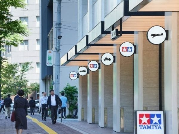 模型店スタッフ｜プラモデル、RCカーなどの販売・接客