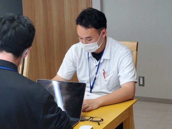 生活支援員（知的障がい者向け福祉施設）｜未経験歓迎｜年間休日122日