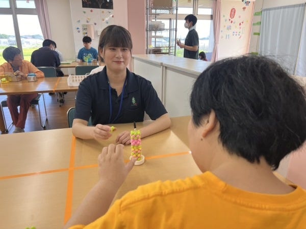 生活支援員（知的障がい者向け福祉施設）｜未経験歓迎｜年間休日122日