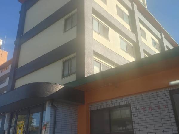 名古屋市瑞穂区にある本社ビルです。面接は、こちらで。