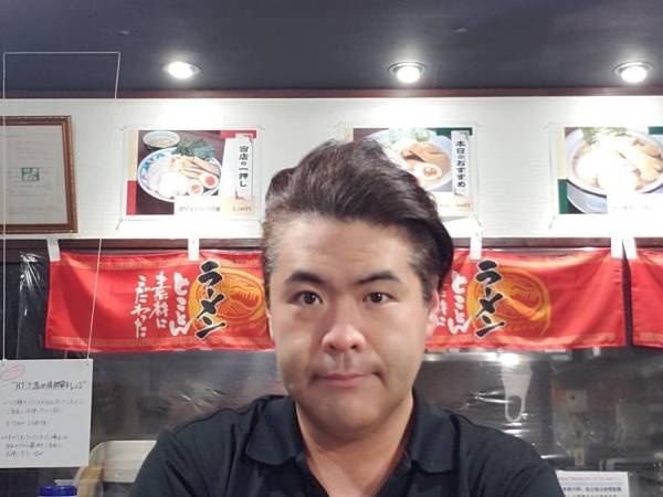 ラーメン店ホールスタッフ募集！未経験者歓迎、まかない付き