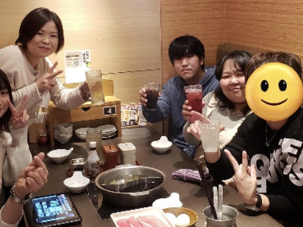 ラーメン店ホールスタッフ募集！未経験者歓迎、まかない付き