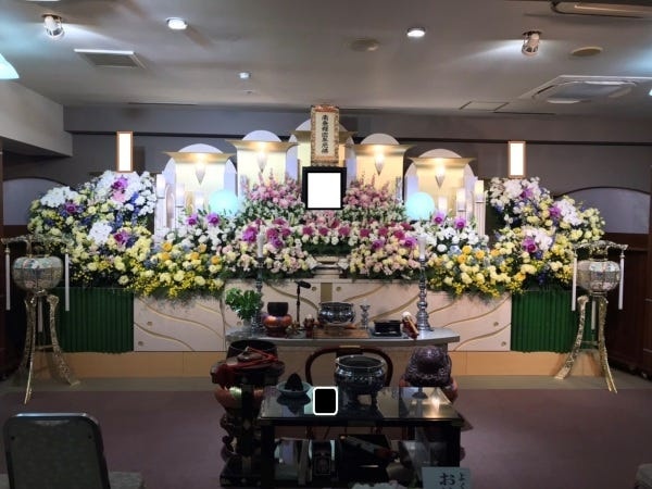 葬儀スタッフ：葬儀の設営・準備業務（未経験者歓迎）