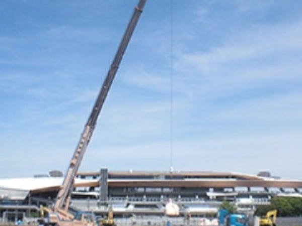 移動式クレーンオペレーター（未経験可）地図に残る建造物に関わる仕事