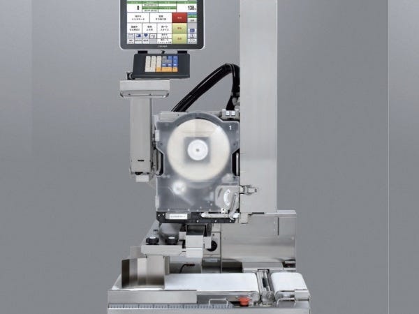 ラベルを貼る機械です