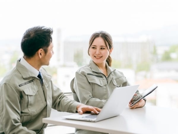 半導体部品の製造技術者機械オペレーター・半導体部品の製造技術者・機械オペレーター