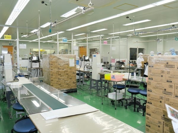 化粧品製造スタッフ募集！未経験者歓迎◎お子様の行事優先