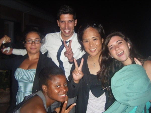 世界に仲間ができるのは、人生に広がりができて楽しいひとときです！