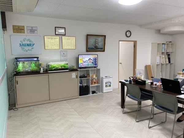 事務スタッフ・宅建士・宅地建物取引士（年齢不問）